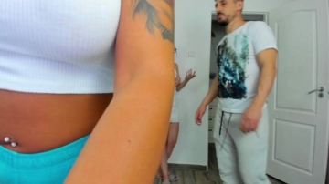 Sarahadams  08-07-2021 sexygirl Couple